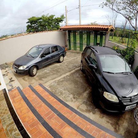 Casa Em Brotas Com Piscina E Churrasqueira Extérieur photo